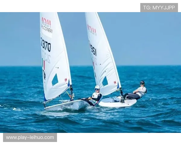 南京队张灵熙勇夺全国帆船锦标赛女子ILCA4级场地赛双冠荣耀夺目